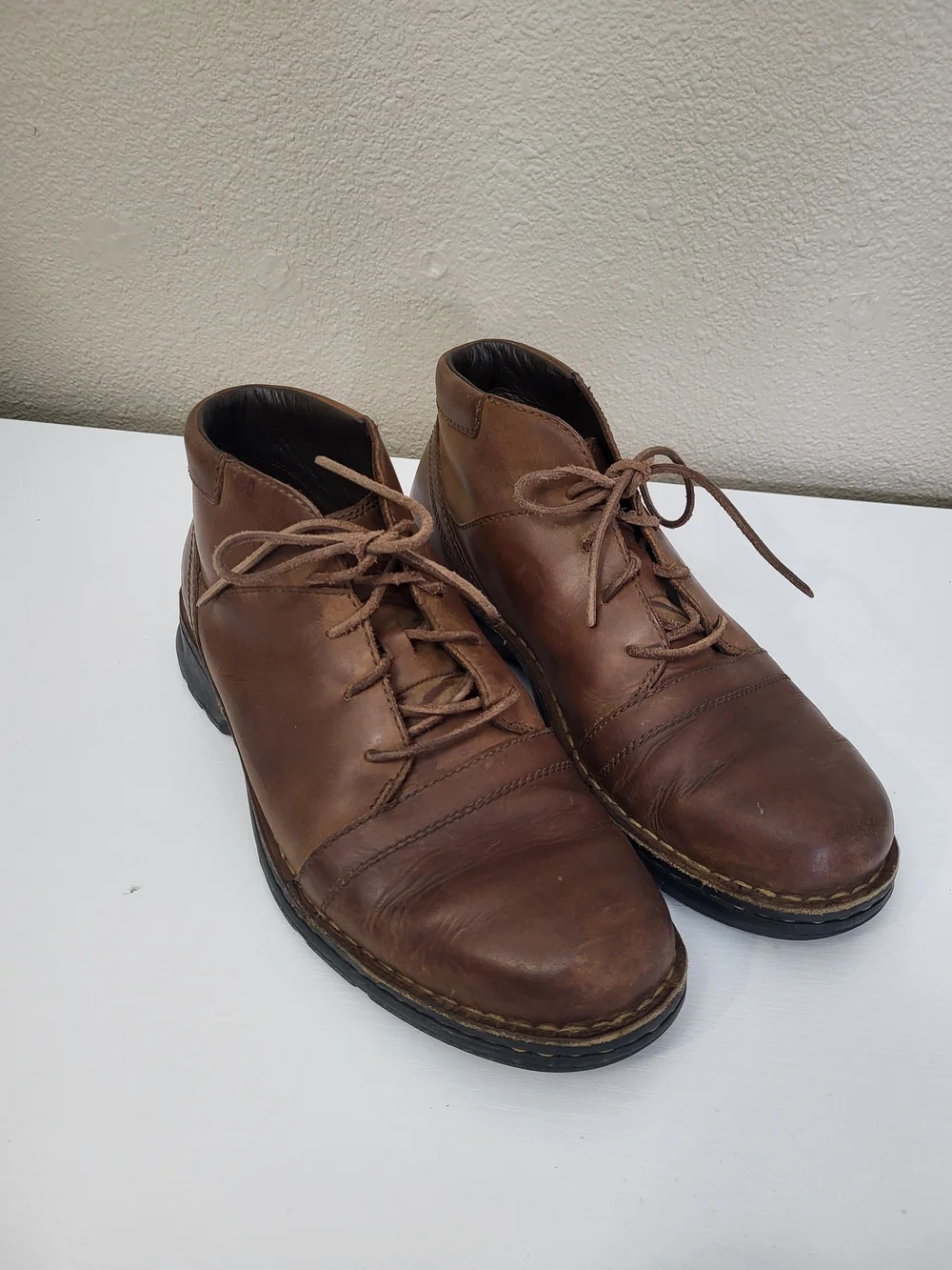 Mens Ugg Brown Leather Chukka Leighton Desert ankle Boot Size 10 Fleece Insert